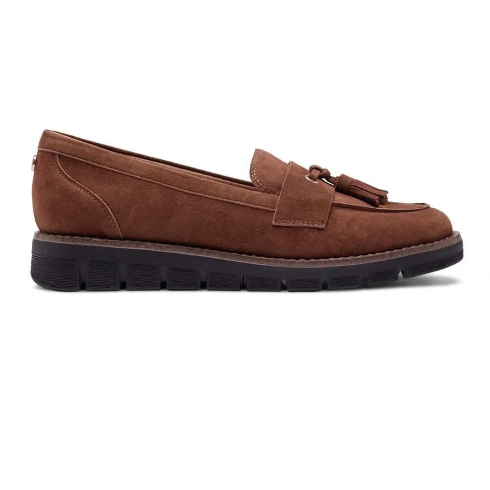Easy Spirit Women's Vienne eFlex Tassels Slip-On Loafers- Size 8M
